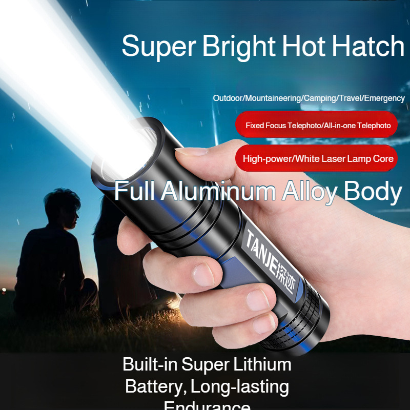 Outdoor Flashlight Small Mini  - đánh giá và giá Outdoor Adventure Trips